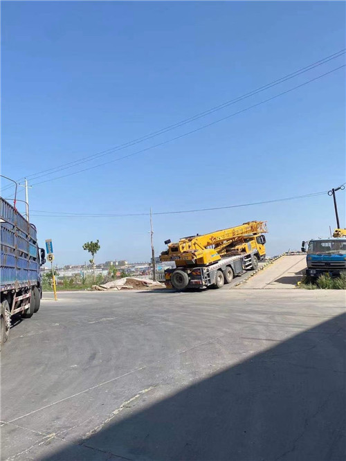 献县25吨吊车的租赁价格大概是多少？